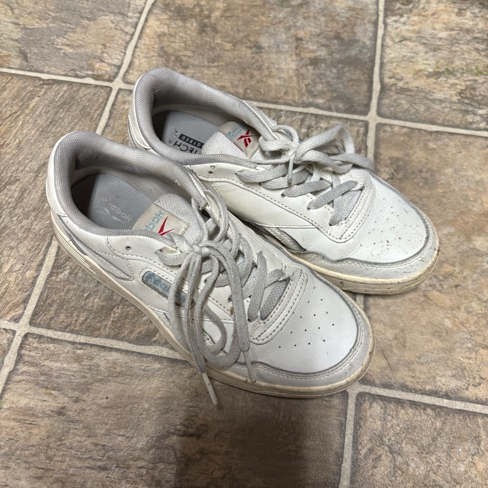 Reebok Gray and White Sneakers Shoes